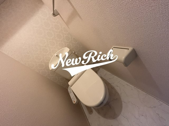 前橋市上長磯町のアパートのトイレ