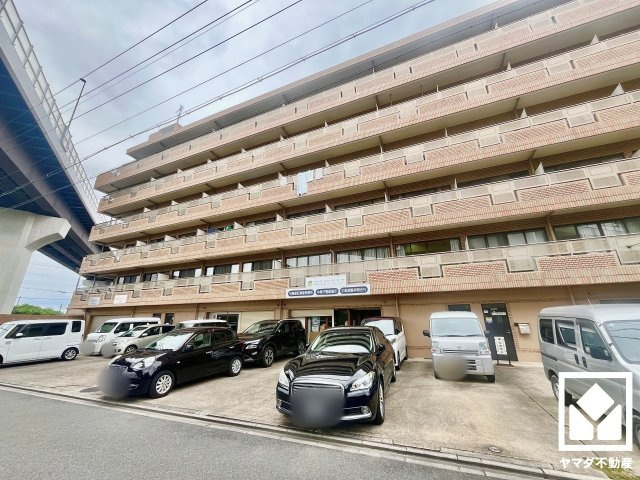 ライオンズマンション上鳥羽の外観