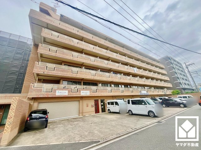 ライオンズマンション上鳥羽の外観