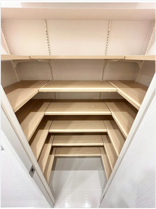 ★仲介手数料無料★サニーコート西小山（南東×南西角部屋につき、陽当たり・通風良好です）の収納