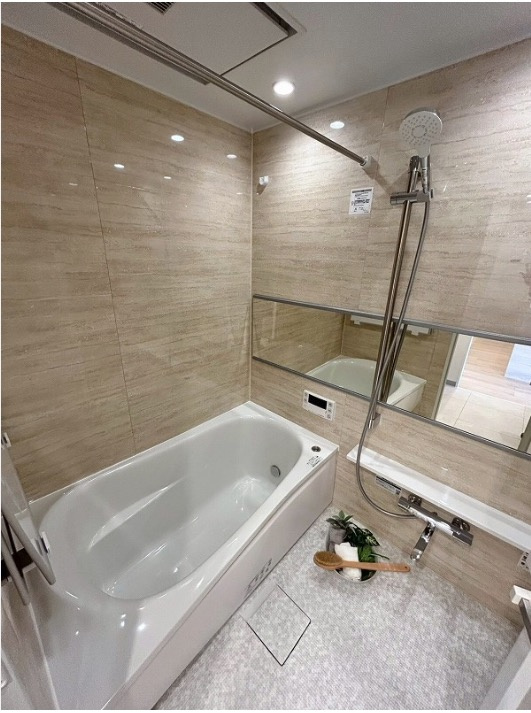 ★仲介手数料無料★レクセル下落合第２（最寄り駅徒歩3分）の浴室