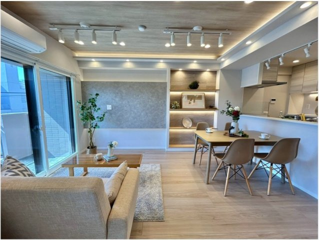 ★仲介手数料無料★レクセル下落合第２（最寄り駅徒歩3分）の居間・リビング