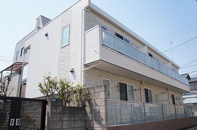 リブリ・西登戸駅前の外観