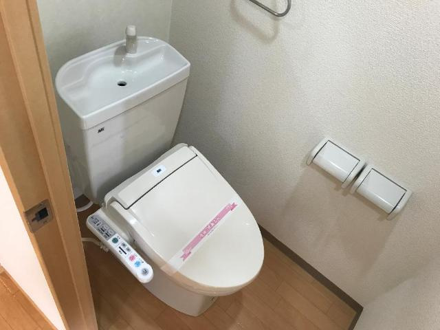 コンフォース　小鯖のトイレ|シャワー付トイレ