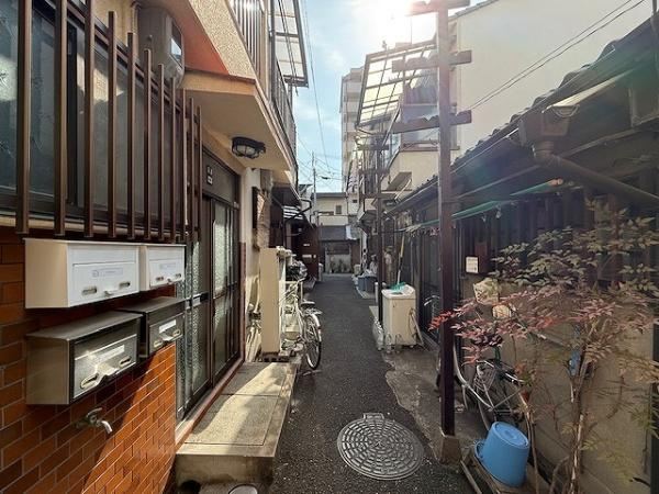 【前面道路含む現地写真】 | 大阪市城東区鴫野西1丁目　中古テラスハウス