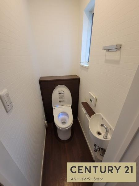 泉尾3丁目中古戸建のトイレ