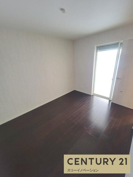 泉尾3丁目中古戸建の洋室