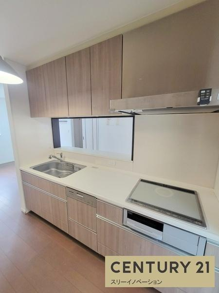 泉尾3丁目中古戸建のキッチン