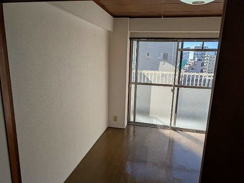 カーサ蔵前【おとり物件なし】#学生・社会人にオススメ！初期費用分割払いOK！の内装|洋室　約4.5畳　別角度