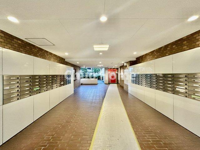 コープ野村亀戸西棟のロビー|ロビー