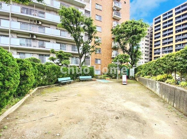 コープ野村亀戸西棟の中庭|中庭