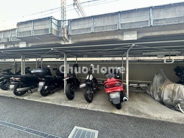 コープ野村亀戸西棟の駐車場|【バイク置場】最新の空き状況や費用などの詳細は担当スタッフまでお問い合わせください。