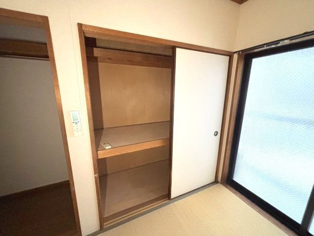 テラス 神戸市灘区灘北通４丁目の収納