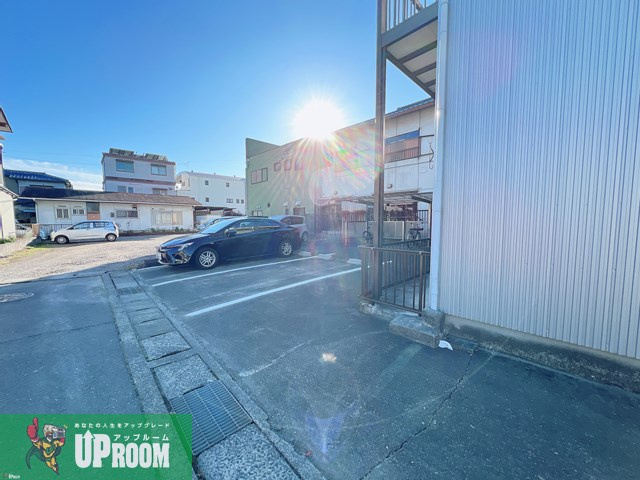 プチルームTの駐車場