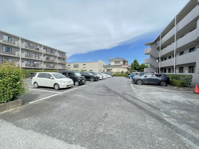 セルリア春日部Aの駐車場