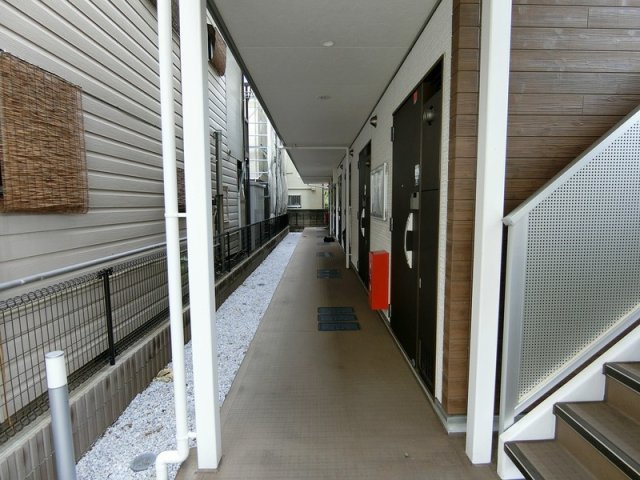 リブリ・GOLDのエントランス