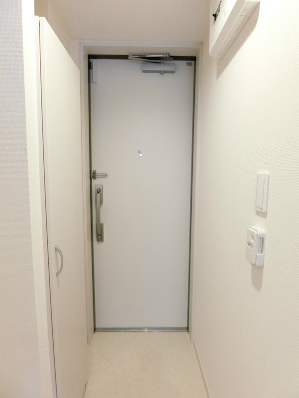 リブリ・GOLDの玄関