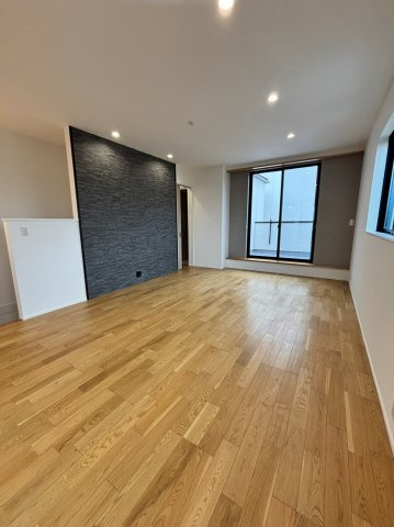川口市峯戸建の居間・リビング