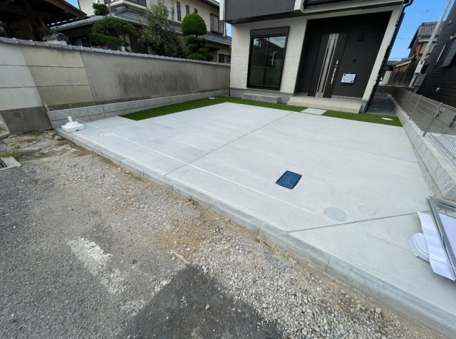 加古川市加古川町大野　新築一戸建ての駐車場|駐車スペース！散水栓があるので、こまめに愛車を洗えます！