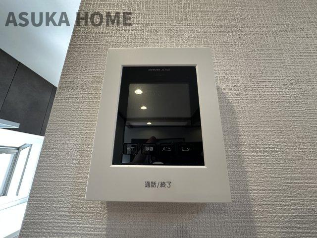 緑区三保町のその他|テレビモニター付きなので急な来客時やお子様のお留守番にも安心な設備ですね。