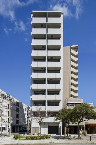 ルアナ　スザキ　3階