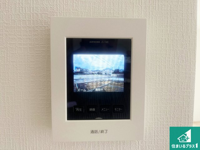 加古川市加古川町大野　新築一戸建ての防犯設備|カラーモニターインターホン！声だけでなく来訪者の姿や顔がモニターで確認できるので、小さなお子様がいらっしゃるご家庭でも安心できます！