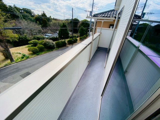 橋賀台６期　１号棟　全2棟のバルコニー
