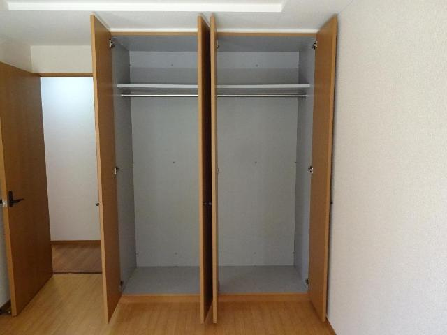 エスポワール青山の収納|クローゼット