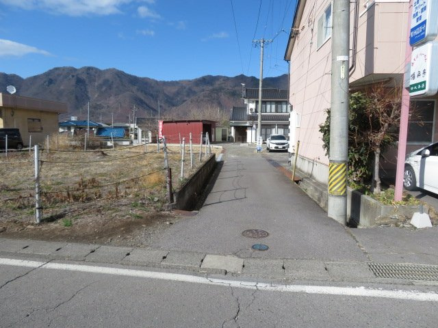 中之条　土地の前面道路含む現地写真