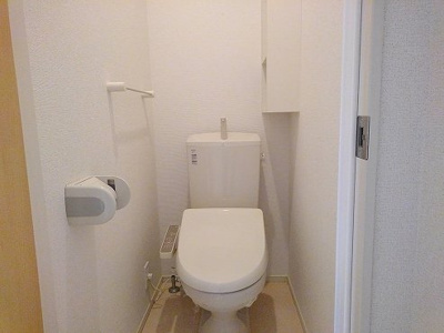 【トイレ】 | ロマンド | トイレです