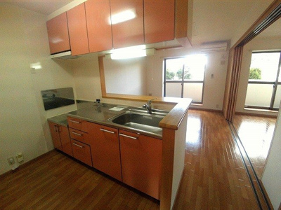 【キッチン】 | リバーサイドブライト | きれいなキッチンです