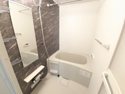 【浴室】 | エスペランサ中仁野Ⅵ | お風呂で日々の疲れを落としましょう