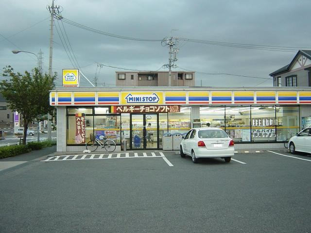 シャンパーニュの周辺|ミニストップ熊ノ前店まで483ｍ