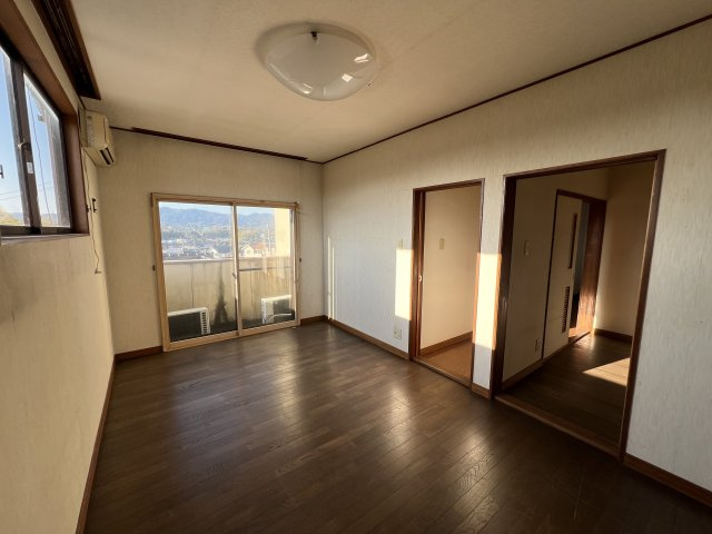 津山市林田 2階建 中古住宅 4SLDKの洋室|2F