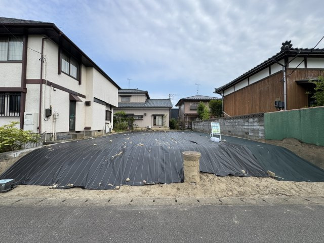 東区新石山2丁目　土地