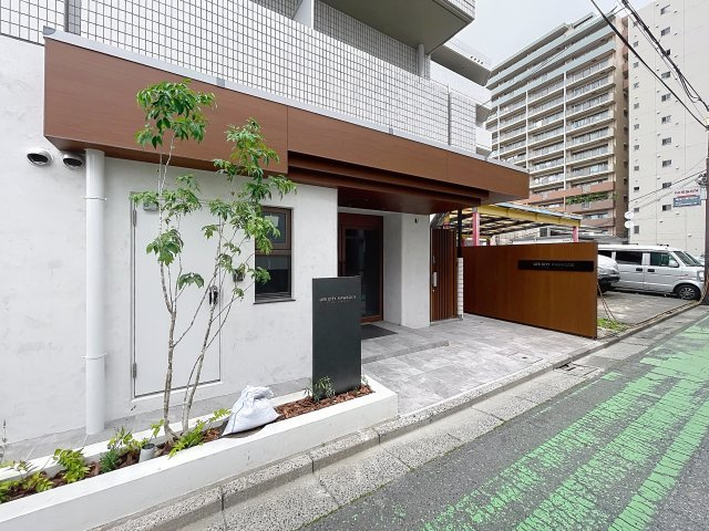 ライフシティのエントランス