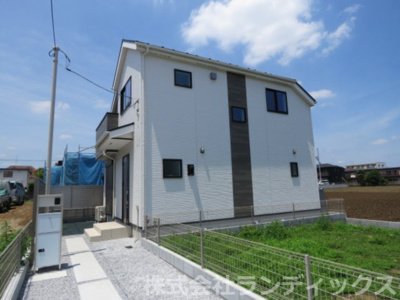 【外観】 | 武蔵村山市伊奈平６丁目新築 | 建物完成済み