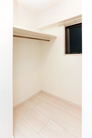 アルファシオ　ミラーニ　10階の収納|別号室のものになります。現状優先。