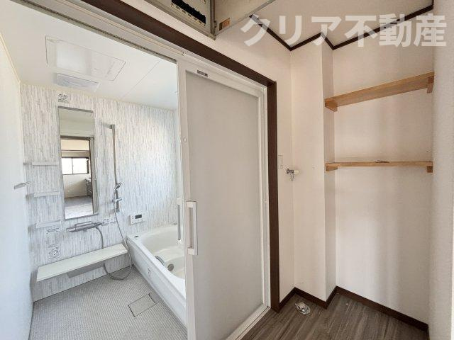 【ランドリースペース】 | 前橋市昭和町中古住宅★駐車5台可能★