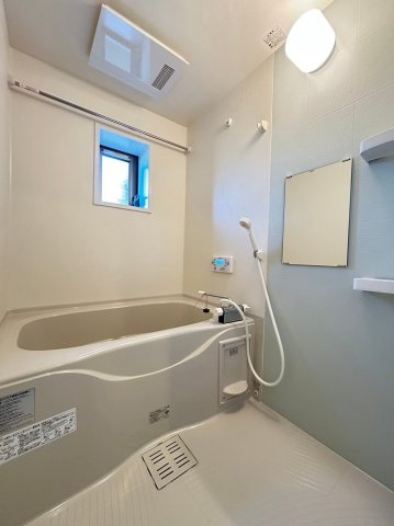 リバーサイド南摂津の浴室