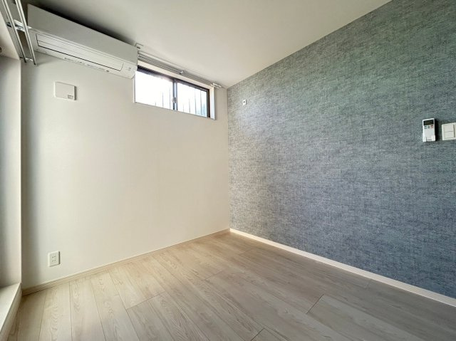 リバーサイド南摂津の寝室