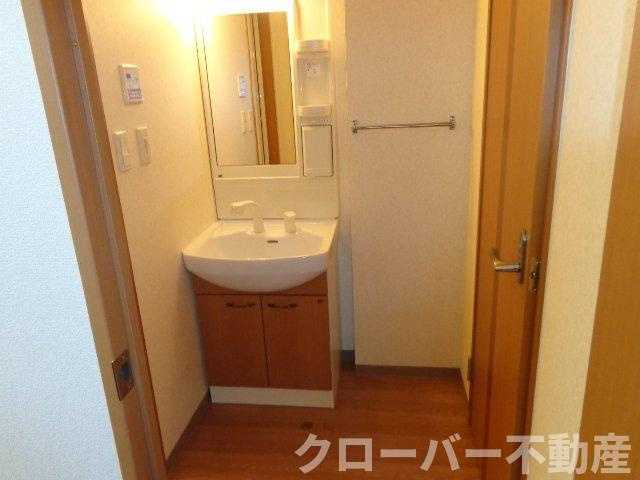 アルテピアッツァの洗面所|洗髪洗面化粧台