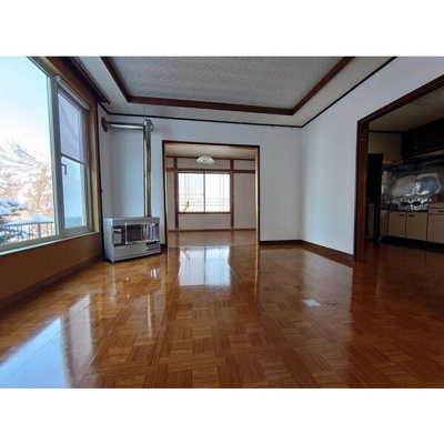 【居間・リビング】 | 西岡2条12丁目戸建