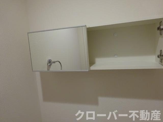 アルファ・スターの収納|トイレ収納棚