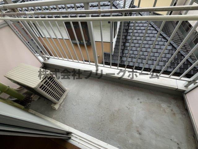 小金井市緑町５丁目の賃貸マンションのバルコニー