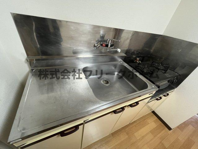 小金井市緑町５丁目の賃貸マンションのキッチン
