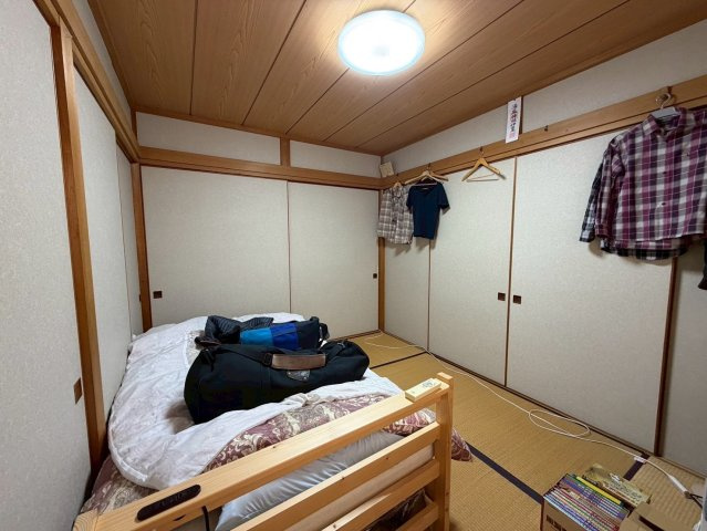 お庭広々　オール電化×床暖房×断熱工事×基礎補強×家庭菜園　寺子丙の綺麗な中古物件の和室|落ち着いた雰囲気の和室付きです