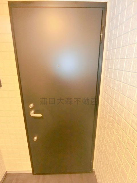 ルネコート大鳥居の玄関