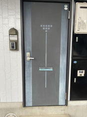 収納もある玄関です