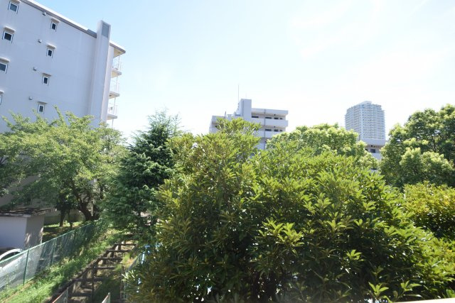 トップスターコート船橋の展望|閑静な住宅街です。